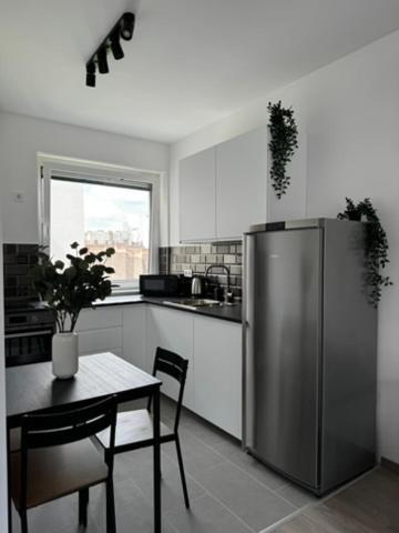 Newtranquil Near Corvin Apartment *